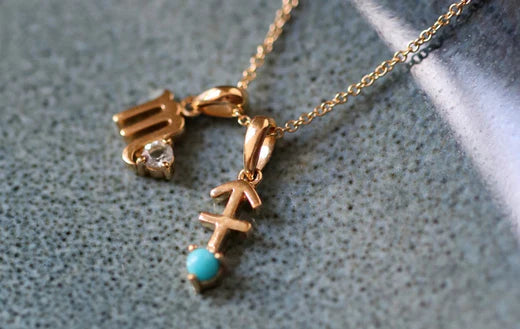 The Best Jewellery Pieces for Sagittarius and Scorpio Signs