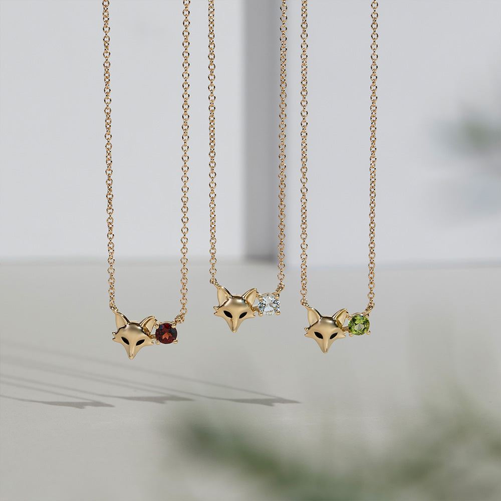 Gardenia Garnet Fox Necklace In 9ct Yellow Gold