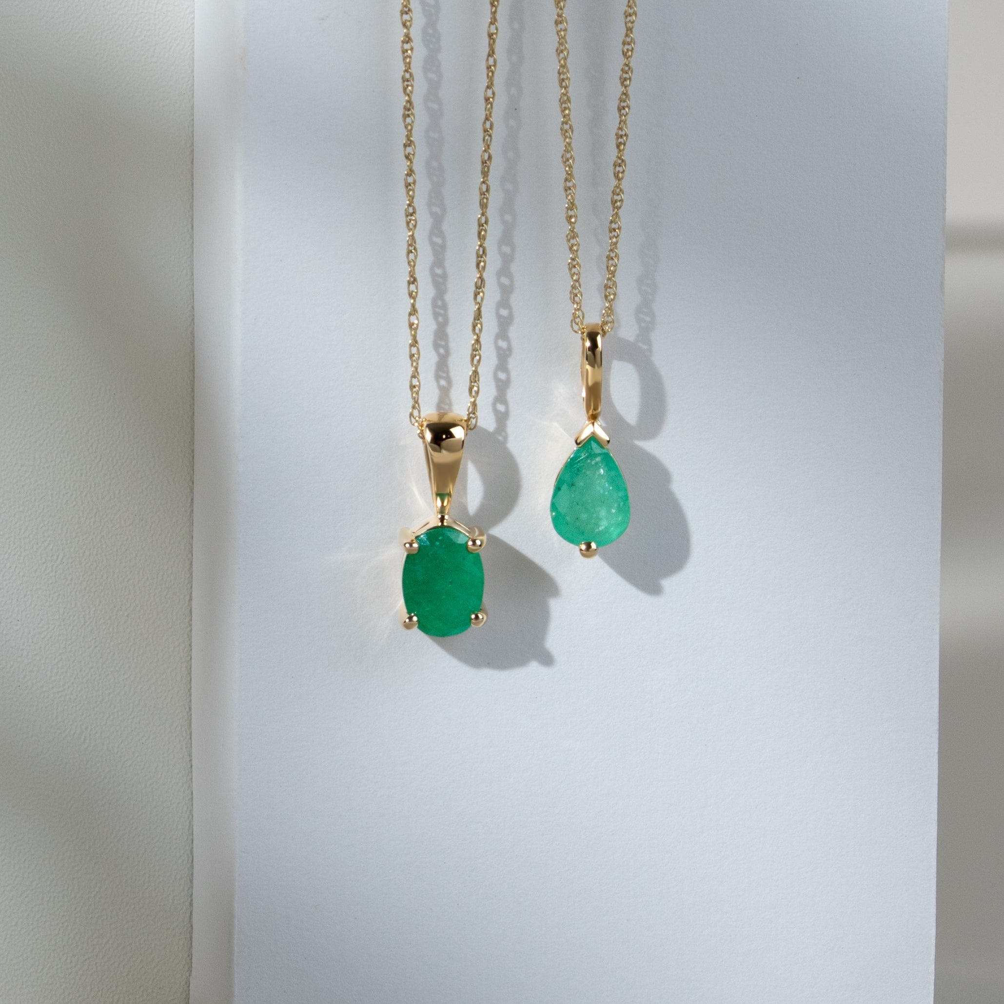 Classic Oval Emerald Pendant in 9ct Yellow Gold