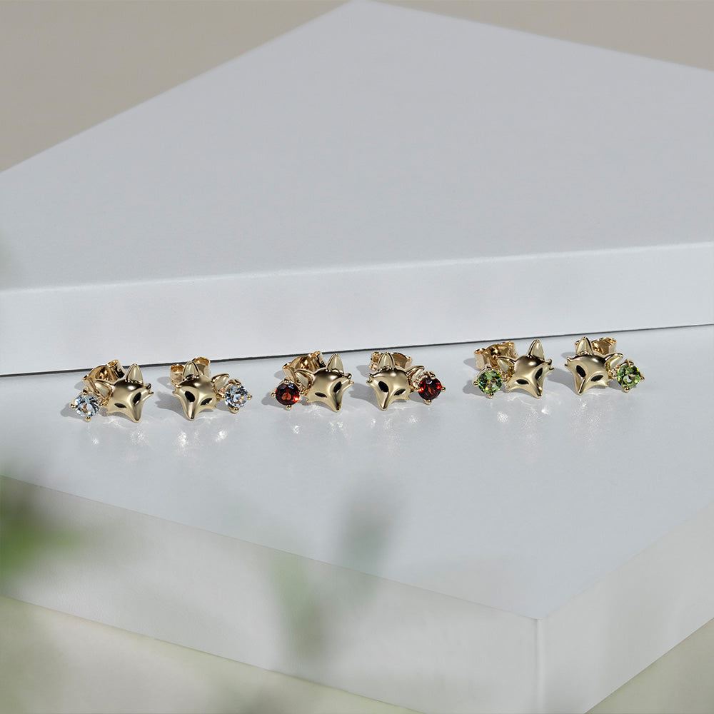 Gardenia Peridot Fox Earrings In 9ct Yellow Gold